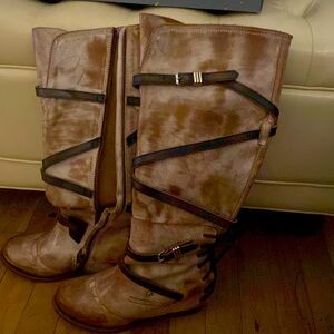 Freebird Stores Cassius taupe boot size 7